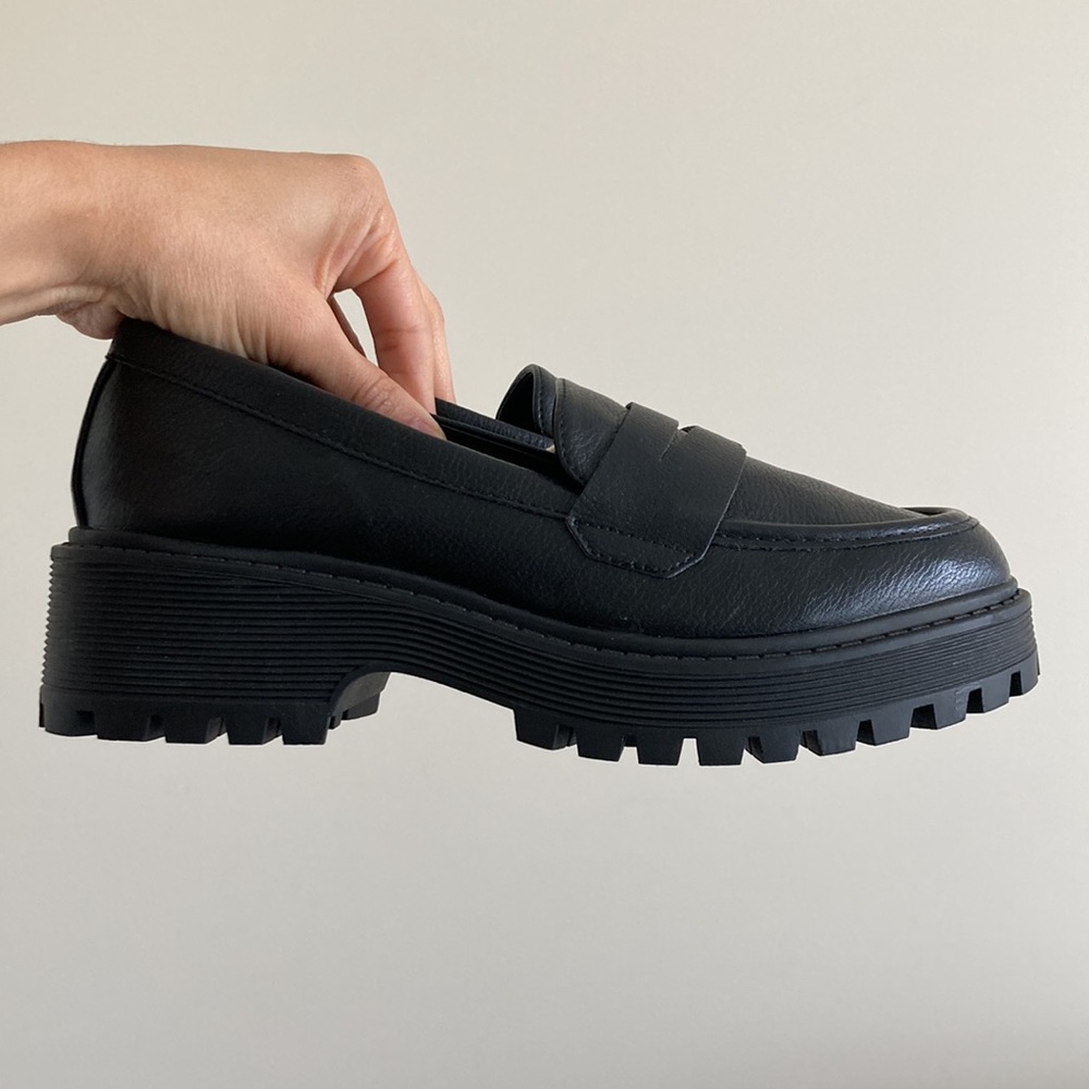 Sincerely Jules Black Platform Loafers